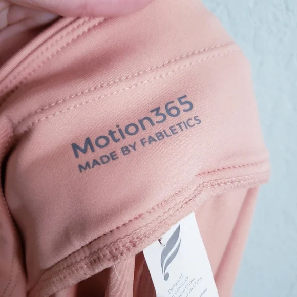 Fabletics High-Waisted Motion365® Run Short 6" - Picture 6 of 8